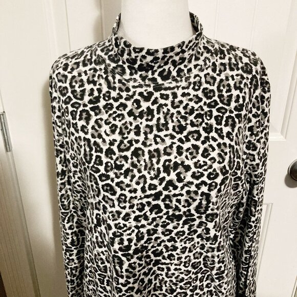 KAREN SCOTT Grey black leopard print mockneck top ~ LARGE XL 1X stretchy shirt - Picture 3 of 12